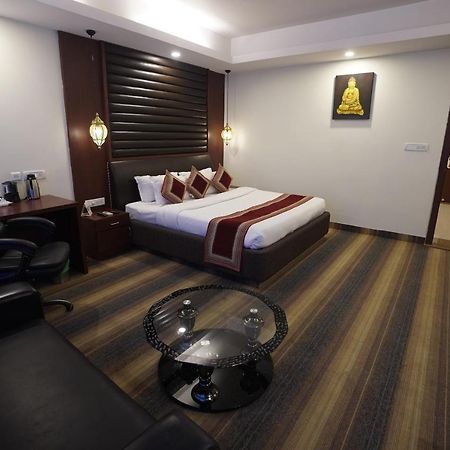 Hotel Avn Grand Ranchi Ngoại thất bức ảnh